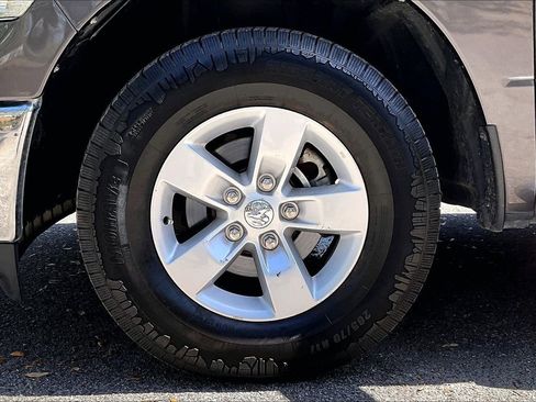 Used 2021 RAM 1500 Tradesman w/ Chrome Plus Package image 32