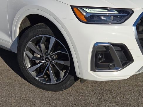 Used 2024 Audi Q5 2.0T Premium Plus image 3