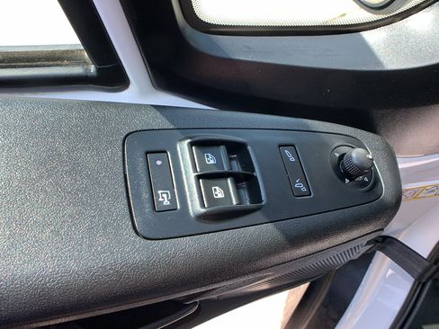 Used 2024 RAM ProMaster 2500 w/ Premium Convenience Group image 13