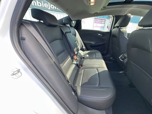 Used 2023 Chevrolet Malibu LT image 18