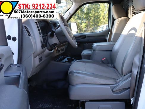 Used 2019 Nissan NV 2500 SV w/ Back Door Glass Package image 13