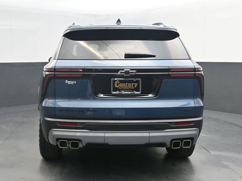 Used 2025 Chevrolet Traverse Z71 w/ Driver Confidence Package AWD/4WD image 6