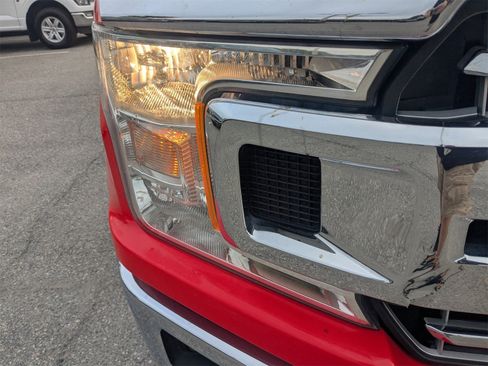 Used 2019 Ford F150 XLT w/ Equipment Group 302A Luxury image 10