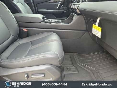 Certified 2025 Honda Pilot EX-L image 14