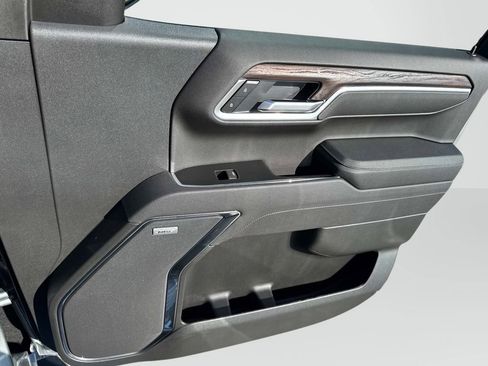 New 2026 GMC Sierra 1500 SLT w/ SLT Premium Plus Package image 19