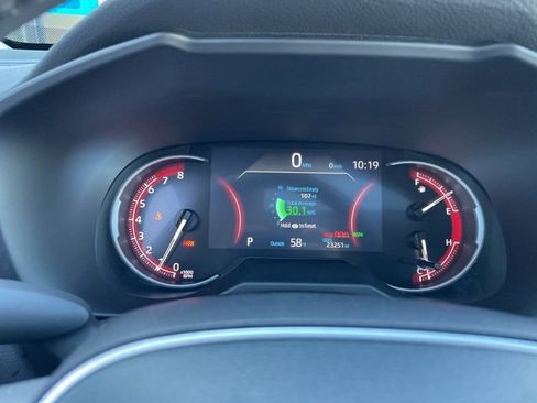 Used 2023 Toyota RAV4 XLE image 19