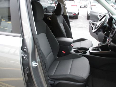 Used 2024 Kia Soul LX w/ Option Group 015 image 14