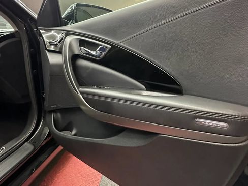 Used 2017 Hyundai Azera FWD image 32