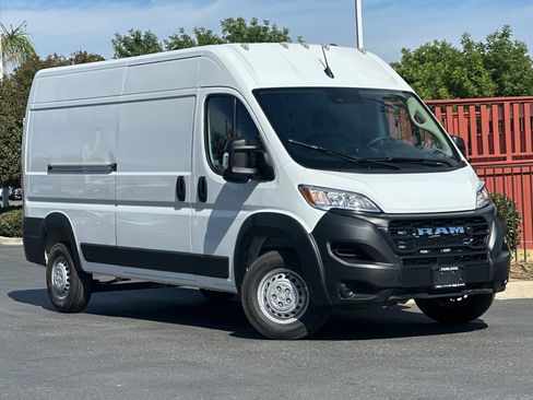 New 2025 RAM ProMaster 2500 image 2