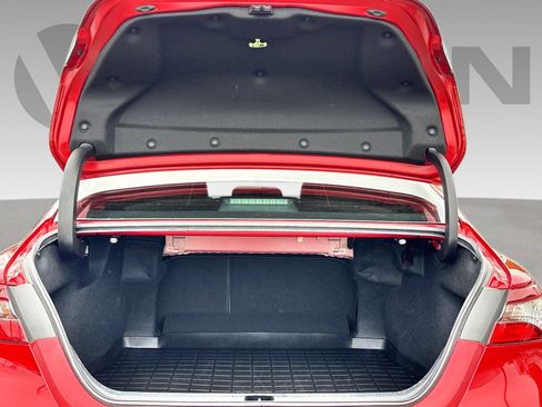 Used 2022 Toyota Camry SE image 21