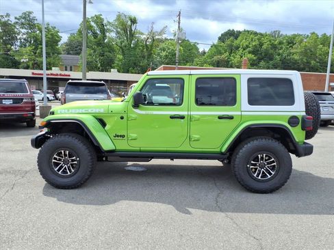 New 2026 Jeep Wrangler Unlimited Rubicon AWD/4WD image 7