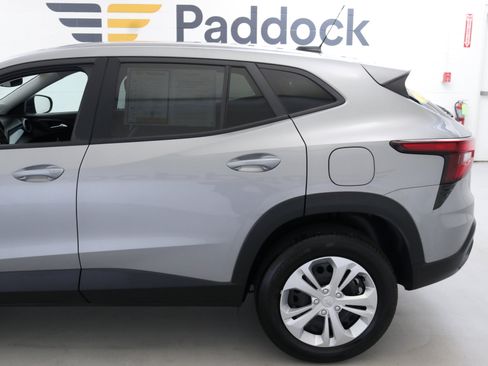 Used 2024 Chevrolet Trax LS image 5