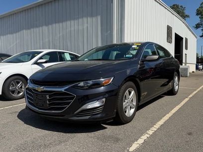 Used 2023 Chevrolet Malibu LS