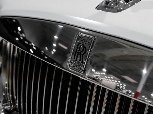 Used 2018 Rolls-Royce Dawn image 47