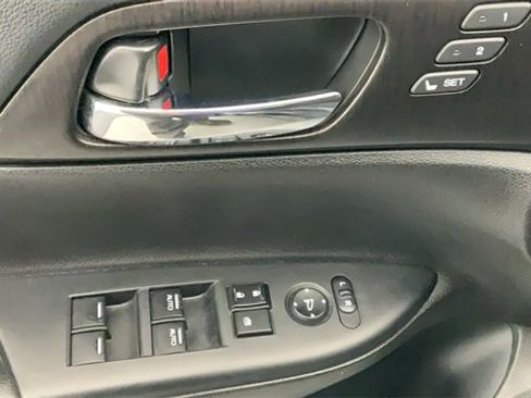 Used 2013 Honda Accord Touring image 15