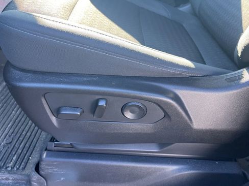 Certified 2022 Chevrolet Silverado 1500 LT w/ Safety Package image 22