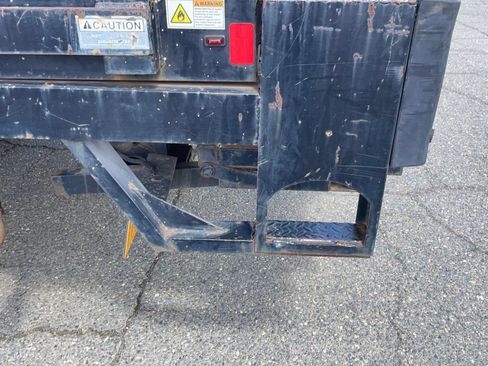 Used 2019 GMC Savana 3500 RWD image 31