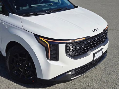 New 2026 Kia Carnival SX Prestige image 3