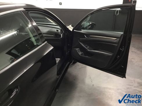 Used 2021 Honda Accord LX image 37