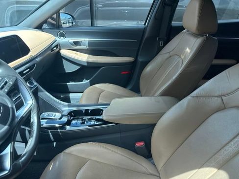 Used 2020 Hyundai Sonata Limited FWD image 13