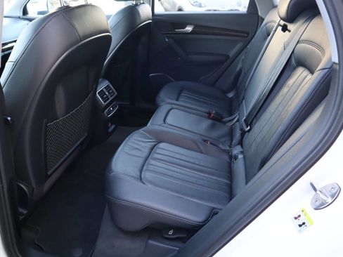 Used 2018 Audi Q5 2.0T Premium image 25