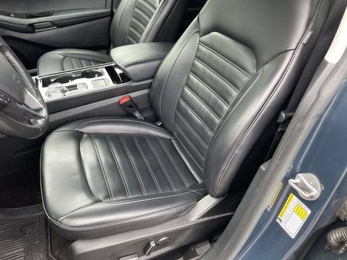 Used 2019 Ford Edge SEL w/ Equipment Group 201A AWD/4WD image 13