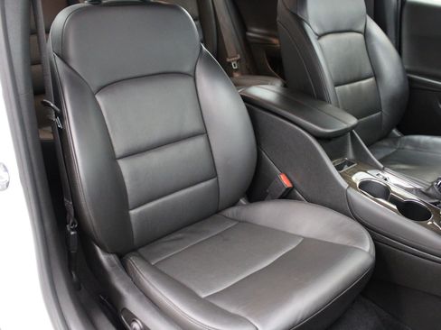 Used 2023 Chevrolet Malibu LT image 25