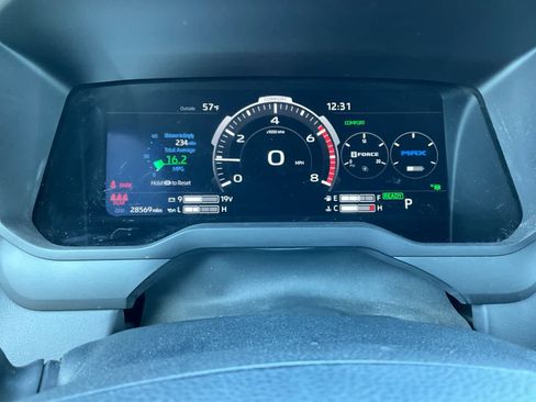 Used 2023 Toyota Tundra Platinum w/ Advanced Package image 23