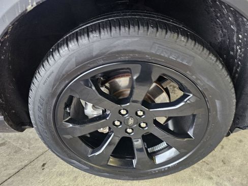 Used 2023 Ford Explorer ST-Line image 9