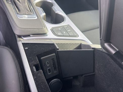 Certified 2025 Cadillac CT4 Premium Luxury image 34