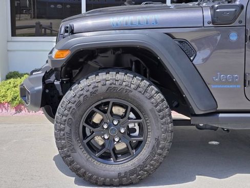 Used 2025 Jeep Wrangler Unlimited Sport S 4xe AWD/4WD image 8