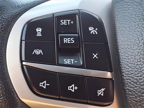 Certified 2024 Ford Explorer XLT w/ Equipment Group 202A image 22