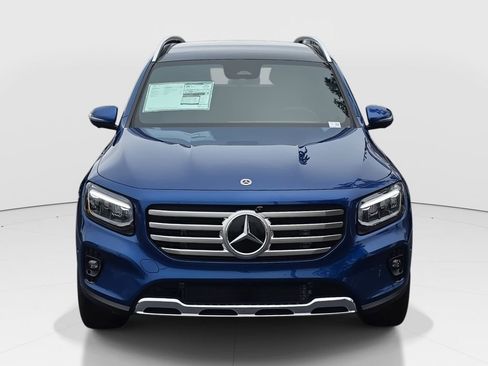 New 2026 Mercedes-Benz GLB 250 image 2