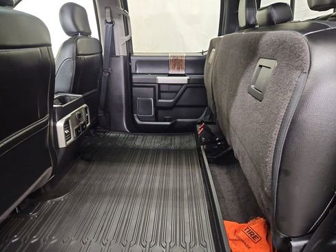 Used 2018 Ford F150 Lariat w/ Equipment Group 502A Luxury image 40