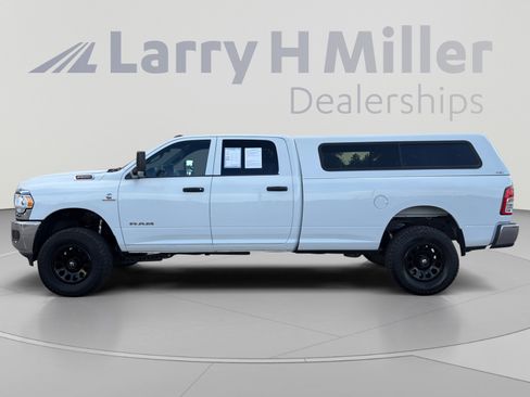 Used 2022 RAM 2500 Tradesman w/ Chrome Appearance Group AWD/4WD image 3