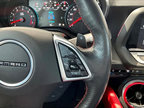 Used 2018 Chevrolet Camaro SS RWD image 26
