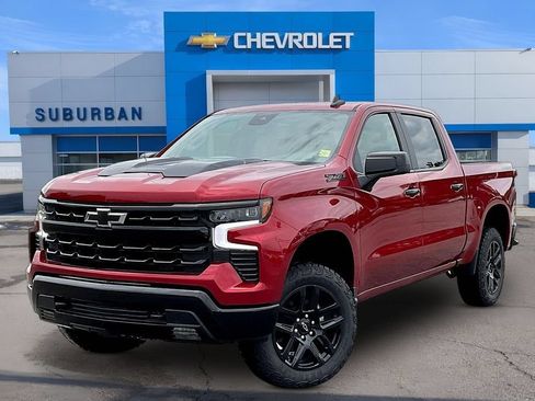 Used 2026 Chevrolet Silverado 1500 LT Trail Boss w/ Convenience Package II AWD/4WD image 1