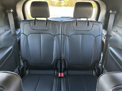 New 2025 Jeep Grand Cherokee L Limited w/ Black Appearance Package image 18