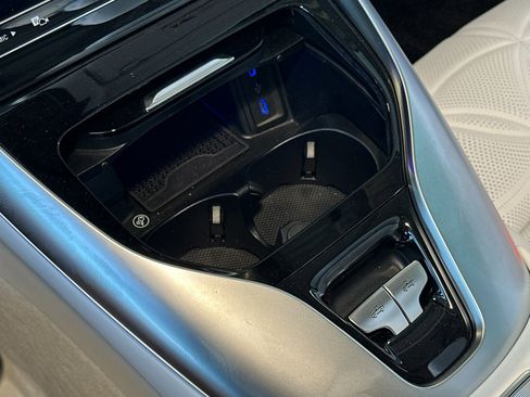 Used 2026 Mercedes-Benz Maybach SL 680 image 25