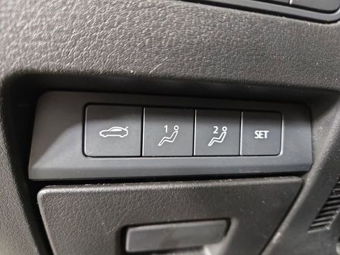 Used 2024 MAZDA MAZDA3 s image 26