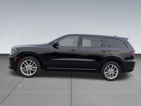 Used 2023 Dodge Durango GT image 3