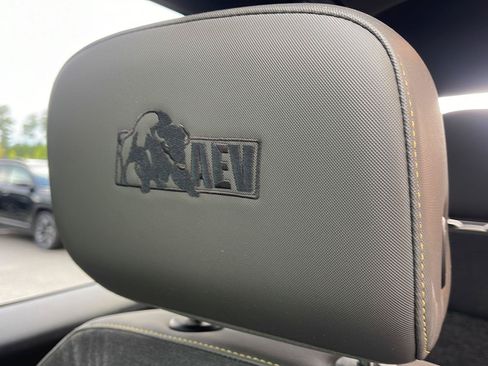 Used 2024 Chevrolet Colorado ZR2 w/ ZR2 Bison Edition AWD/4WD image 31