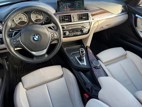Used 2017 BMW 330i xDrive Wagon AWD/4WD image 6