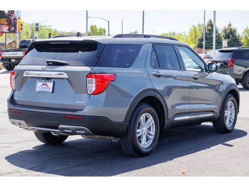 Used 2024 Ford Explorer XLT w/ Equipment Group 202A AWD/4WD image 3