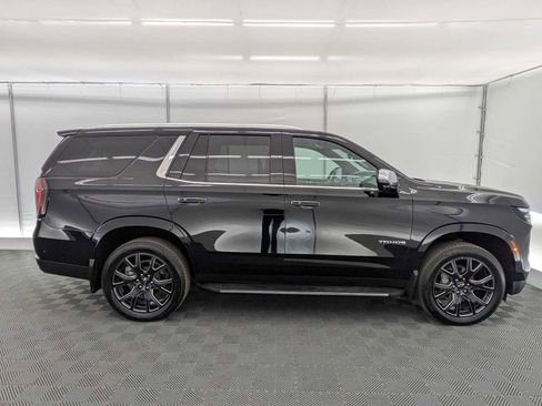 Used 2025 Chevrolet Tahoe Premier image 7