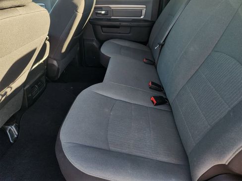 Used 2022 RAM 1500 Classic SLT image 30