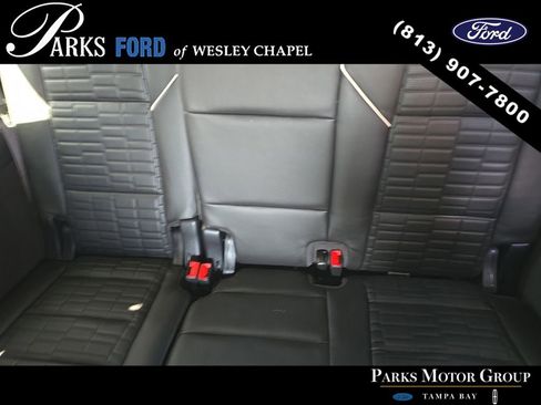 Used 2025 Cadillac Escalade ESV Sport Platinum w/ LPO, ONYX Package AWD/4WD image 18
