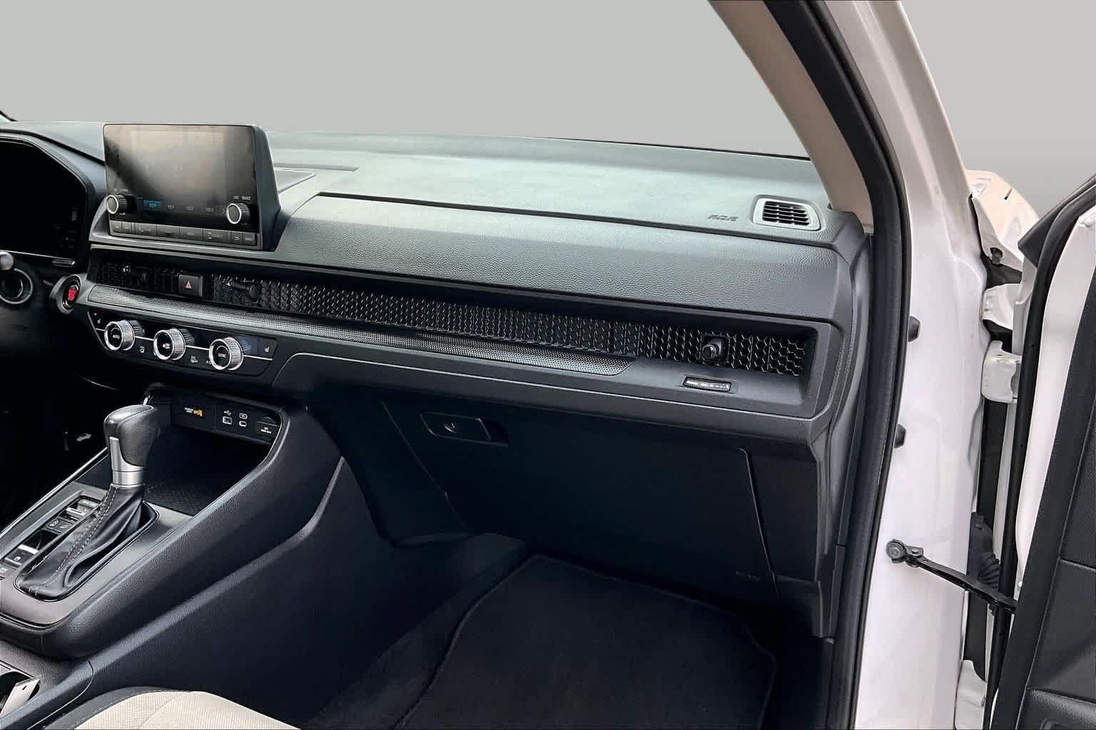 Used 2025 Honda CR-V EX image 18