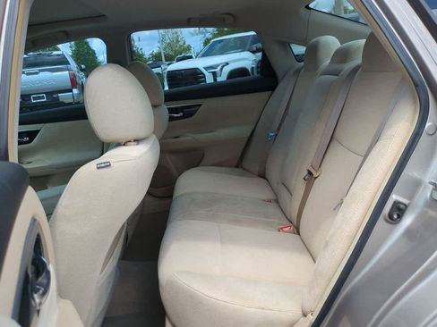 Used 2013 Nissan Altima 3.5 SV w/ Navigation Pkg FWD image 13