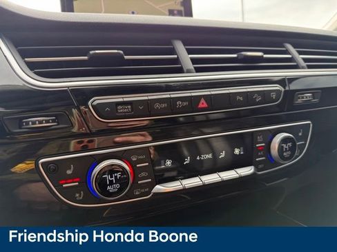 Used 2017 Audi Q7 3.0T Prestige AWD/4WD image 26